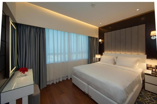 Studio Apartment Next to Financial Centre Metro 0 Luxury Bookings