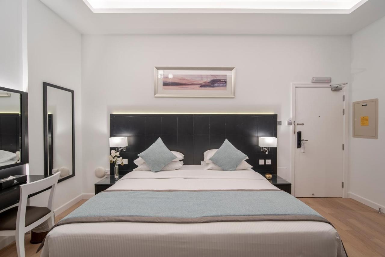Two Bedroom Apartment Near Mashreq Metro Station Luxury Bookings