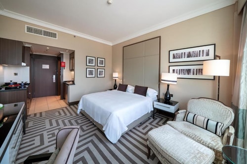 Studio Room Near National Cinema By Luxury Booking 1 Luxury Bookings