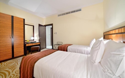 Deluxe Two Bedroom Apartment Near Al Majaaz Park 1 Luxury Bookings