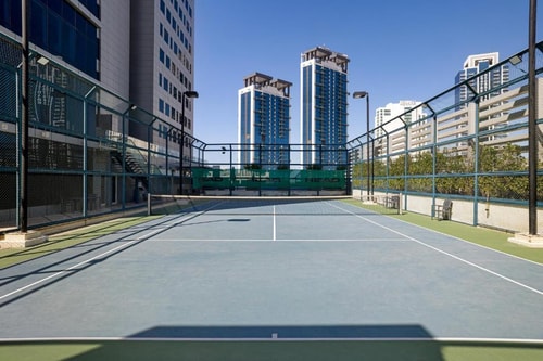 Deluxe Two Bedroom Apartment Near Carrefour Market 12 Luxury Bookings