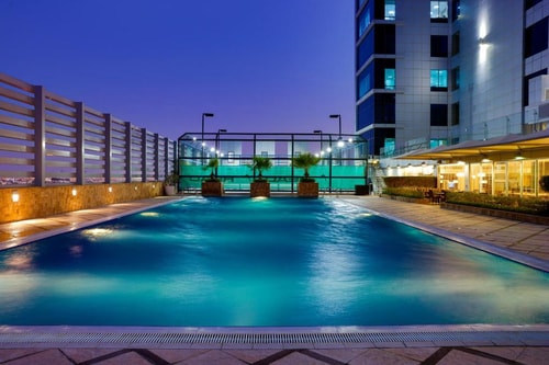 Deluxe Two Bedroom Apartment Near Carrefour Market 10 Luxury Bookings