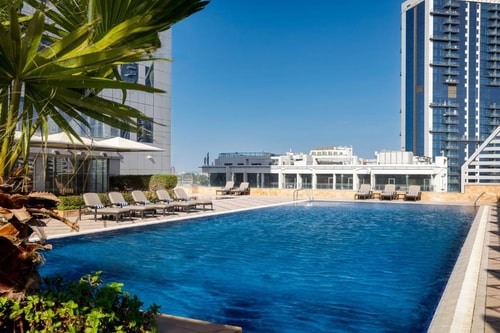 Deluxe Two Bedroom Apartment Near Carrefour Market 11 Luxury Bookings