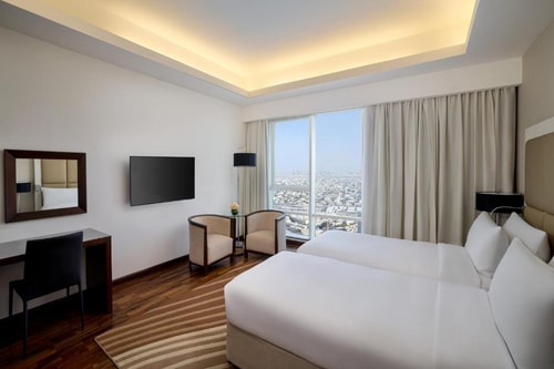 Deluxe Room Near Carrefour Supermarket 1 Luxury Bookings