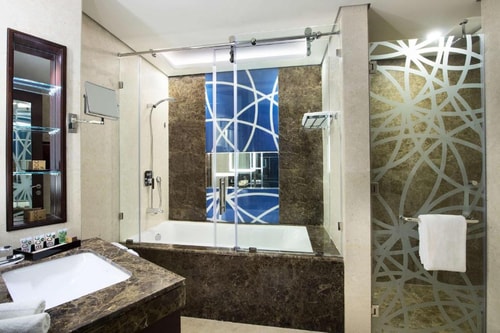 Superior Room Near To Cafe Delices Marasi Drive Ab 6 Luxury Bookings