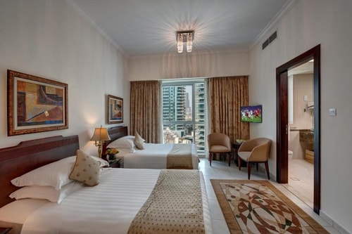 Three Bedroom Apartment Near Marina Scape Mall Ab 3 Luxury Bookings