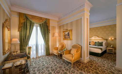 FAMILY JUNIOR SUITE NEAR ABUDHABI COPERATIVE SOCIETY 0 Luxury Bookings