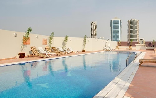 Standard Room Near Nesto Hypermarket Ac 6 Luxury Bookings