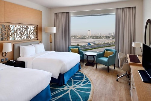 Deluxe King Or Twin Room Near Rotana Jaddaf 1 Luxury Bookings