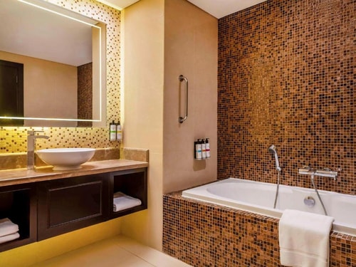 Premium King Or Twin Room At Al Marjan Island 6 Luxury Bookings