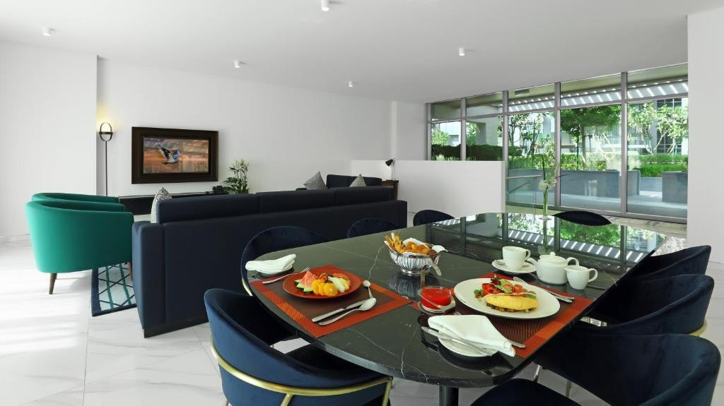 Premium One Bedroom Apartment Near Business Bay gallery image 15