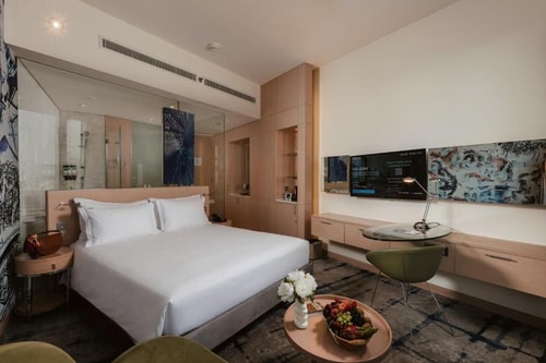 Executive Room Near Dubai Media City Park 1 Luxury Bookings
