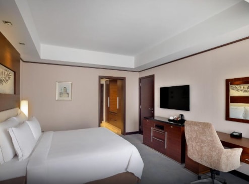 Superior Room Near Dubai Internet City Metro Ac 19 Luxury Bookings