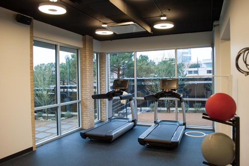 King room Near The Richman Law Firm DAL 14 Luxury Bookings
