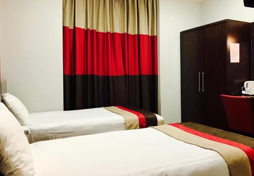 Double Or Twin Room Near Telefonzelle LON 4 Luxury Bookings