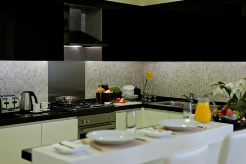Two Bedroom Suite Near Dubai Ice Rink 3 Luxury Bookings
