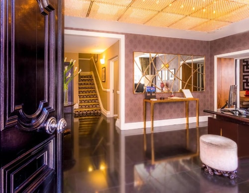 Superior Double Room Near Wallace Collection LON 7 Luxury Bookings