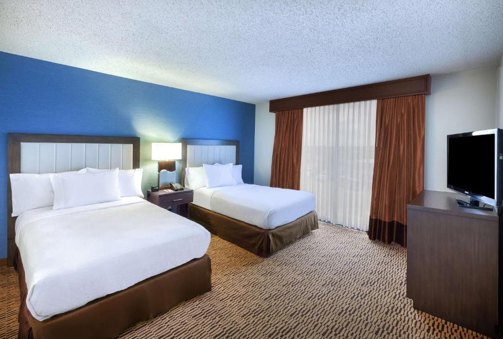 King Room Near Medical/Market Center DAL Luxury Bookings