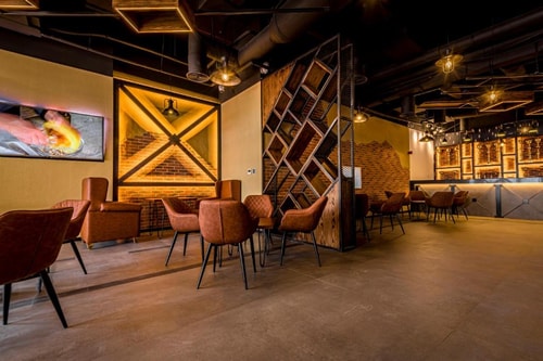 Three Bedroom Villa With Pool Near Lagoon Marina 10 Luxury Bookings