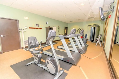 Queen Studio Suite Near Thorne Stadium HOU 20 Luxury Bookings