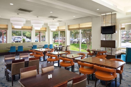 King Room Near US Treasury Department HOU 9 Luxury Bookings