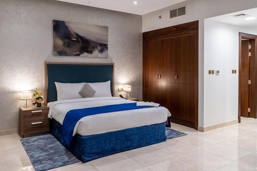 Studio Superior Creek View Apartment  Jaddaf Metro 4 Luxury Bookings