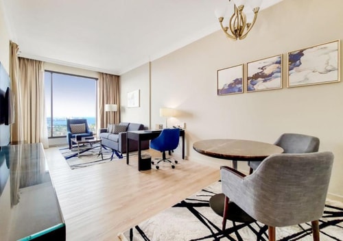 One Bedroom Apartment Sea View Internet City 1 Luxury Bookings
