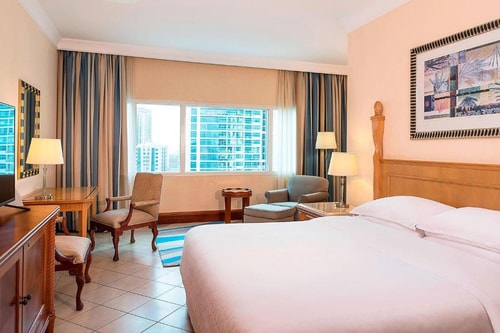 Deluxe Room Sea View Near Ramada JBR Dubai 3 Luxury Bookings