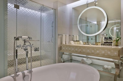 One Bedroom Suite In Palm Jumeirah 6 Luxury Bookings