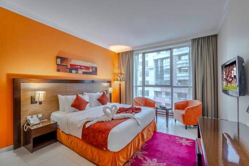 2 Bedroom Apartment Near To Mall Of Emirates Dubai Luxury Bookings