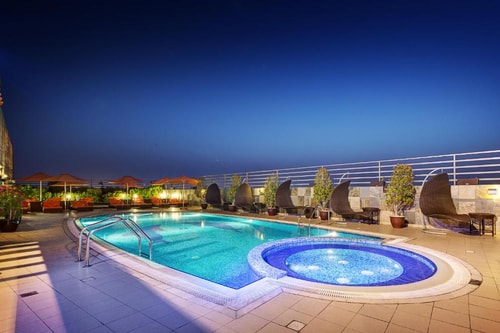 1 Bedroom Apartment Near Mall Of Emirates Barsha 14 Luxury Bookings