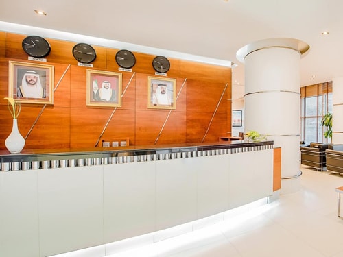 Deluxe Room Near Sahara Center Sharjah 10 Luxury Bookings