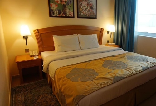 Furnished Two Bedroom Apartments Near Khalid Lake 1 Luxury Bookings