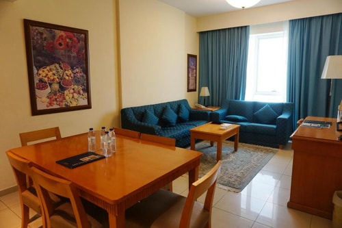 Furnished 3 Bedroom Apartments Near Khalid Lake 2 Luxury Bookings