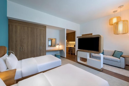 Two Bedroom Near International Modern Hospital 2 Luxury Bookings