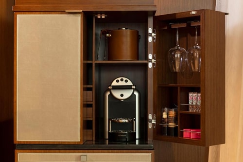 Scene Room Near Damac Royal Business 6 Luxury Bookings