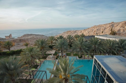 One Bedroom Suite Near Jabal Hafit National Park 8 Luxury Bookings