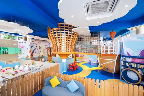 familyJunior Suite Near Jabel Ali Beach 9 Luxury Bookings