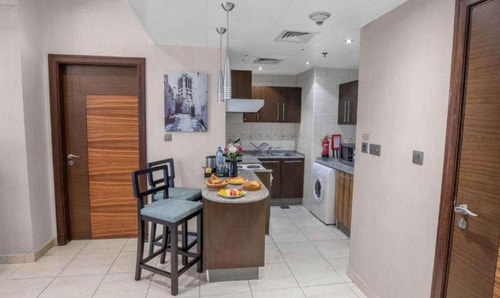 One Bedroom Apartment Near Business Bay Metro 3 Luxury Bookings