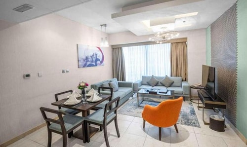One Bedroom Apartment Near Business Bay Metro 2 Luxury Bookings