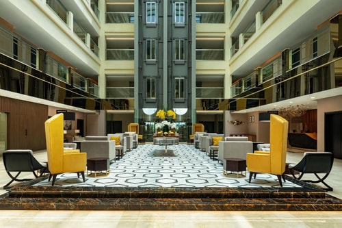 Standard Room Near Mediclinic Midle East Corporate 5 Luxury Bookings