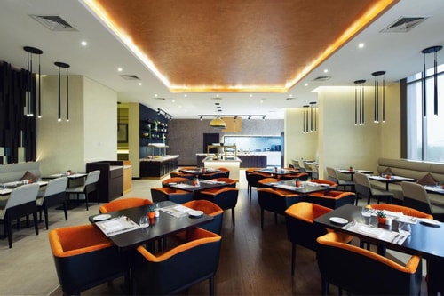 Standard Room Near Mediclinic Midle East Corporate 9 Luxury Bookings