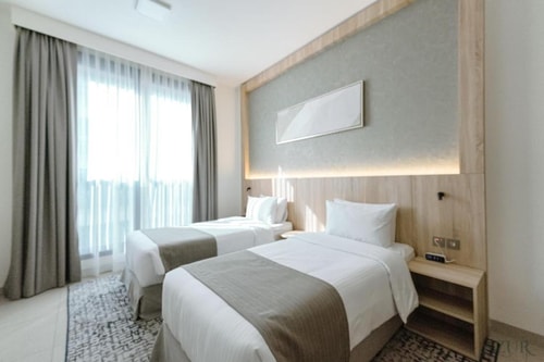 Studio Apartment Near Sharaf DG Metro Station 3 Luxury Bookings