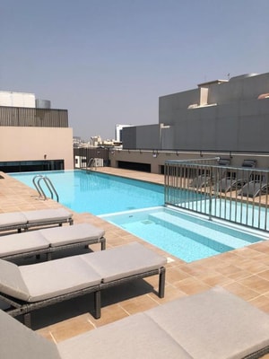 Studio Apartment Near Sharaf DG Metro Station 12 Luxury Bookings
