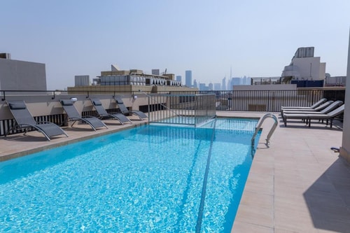 Studio Apartment Near Sharaf DG Metro Station 14 Luxury Bookings
