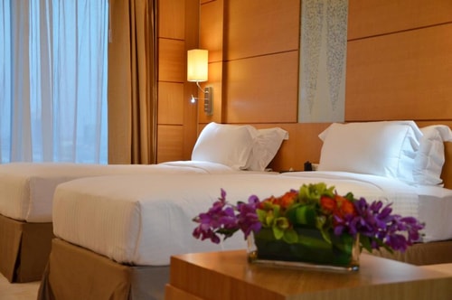 Deluxe Room In Downtown Near Financial Centre 1 Luxury Bookings