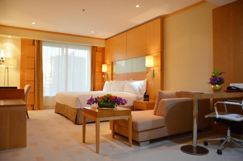 Deluxe Room In Downtown Near Financial Centre 2 Luxury Bookings
