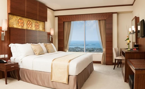 Deluxe Room In Downtown Near Financial Centre 3 Luxury Bookings