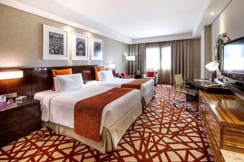 Standard Room Near Salah Al Din Metro Station 2 Luxury Bookings