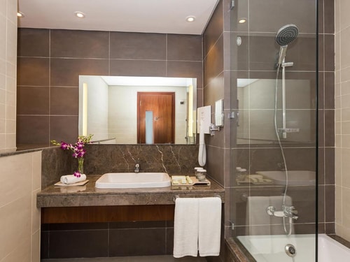 Classic Room Near Mall Of The Emirates 5 Luxury Bookings